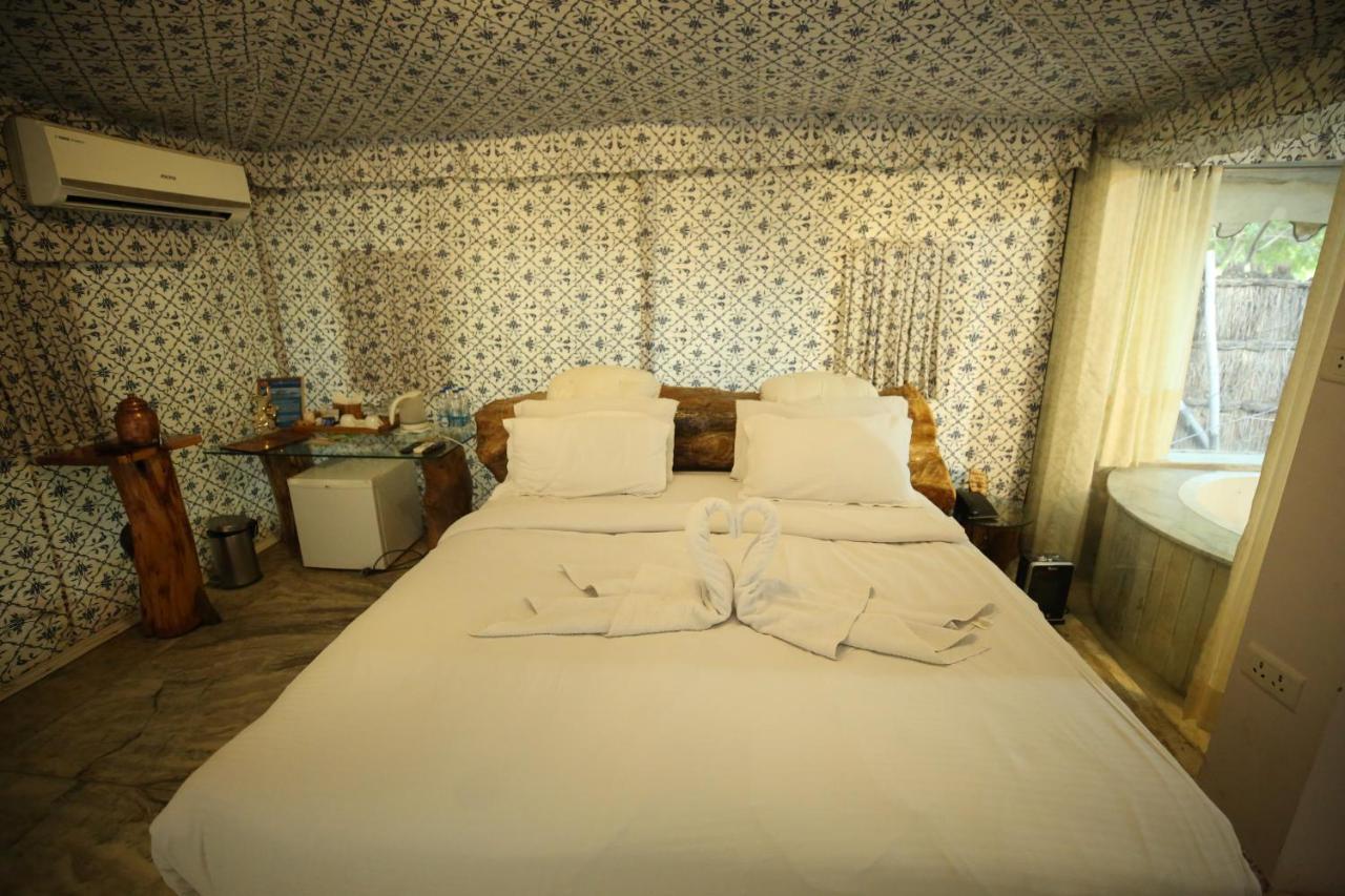 Lohagarh Fort Resort Kukas Exteriér fotografie